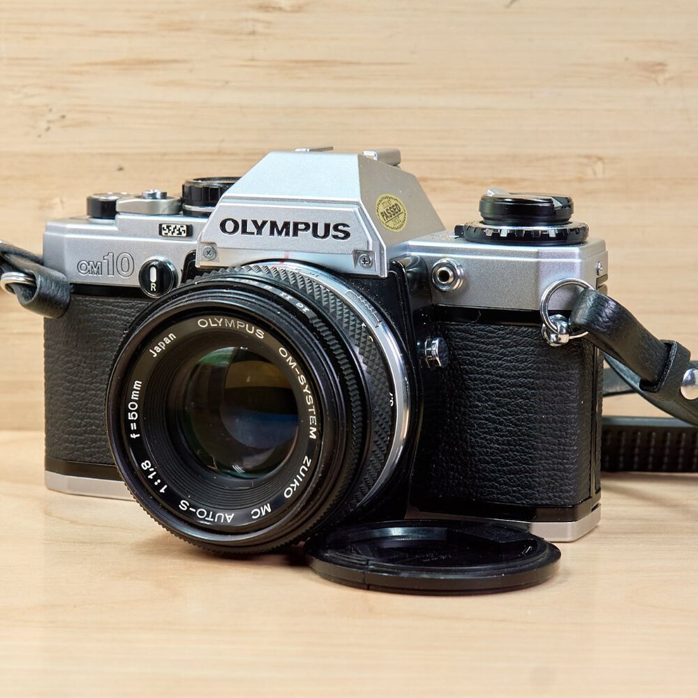 Olympus OM10 35mm SLR Film Camera w/ 50mm f1.8 Lens